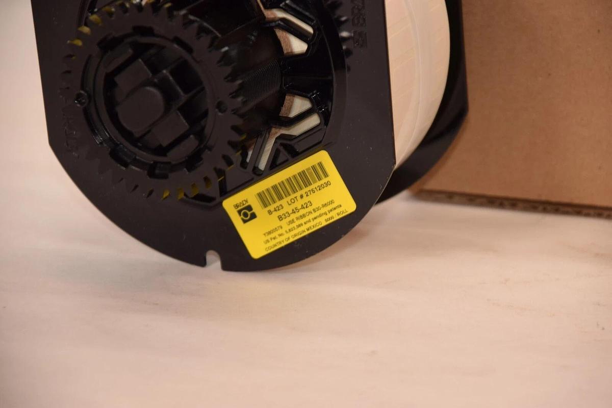 (NEW) BRADY B33-45-423 1.50" x 0.25" White Workhorse Labels