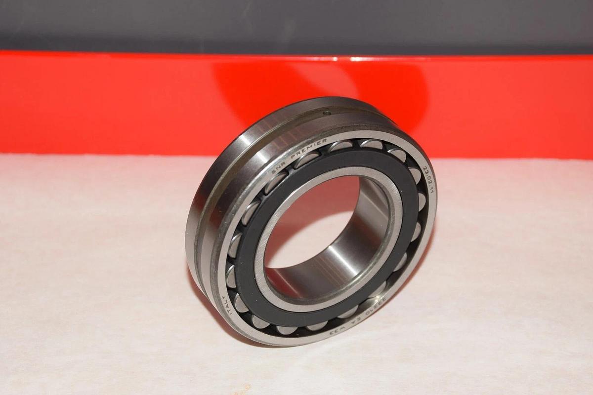 NEW SNR 22210 EA W33 22210EAW33 23.02.11 SPHERICAL ROLLER BEARING
