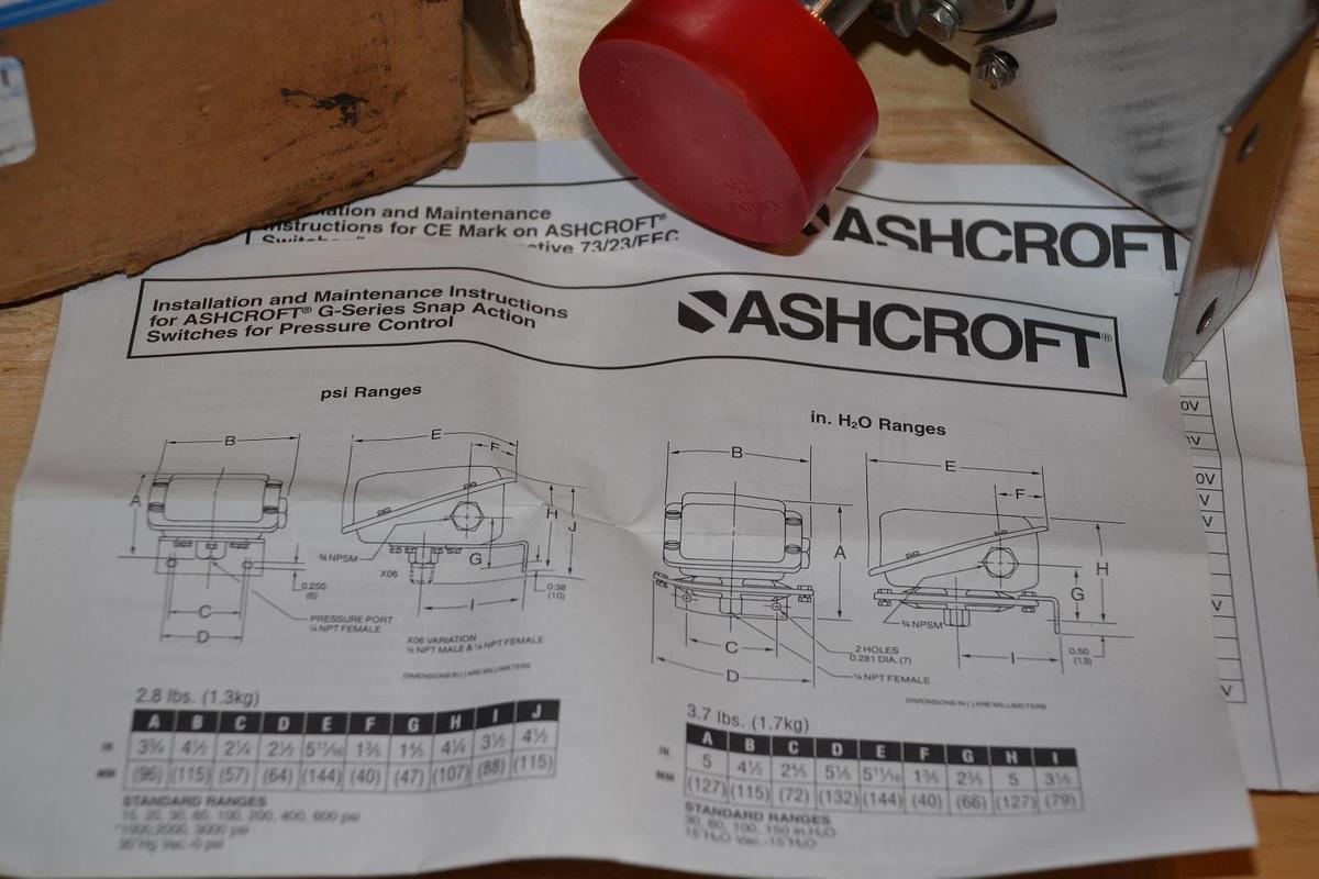 ASHCROFT PRESSURE SWITCH GPSN4HV25XCG3A 200PSI GPSN4HV25 VITON/ST  NEW