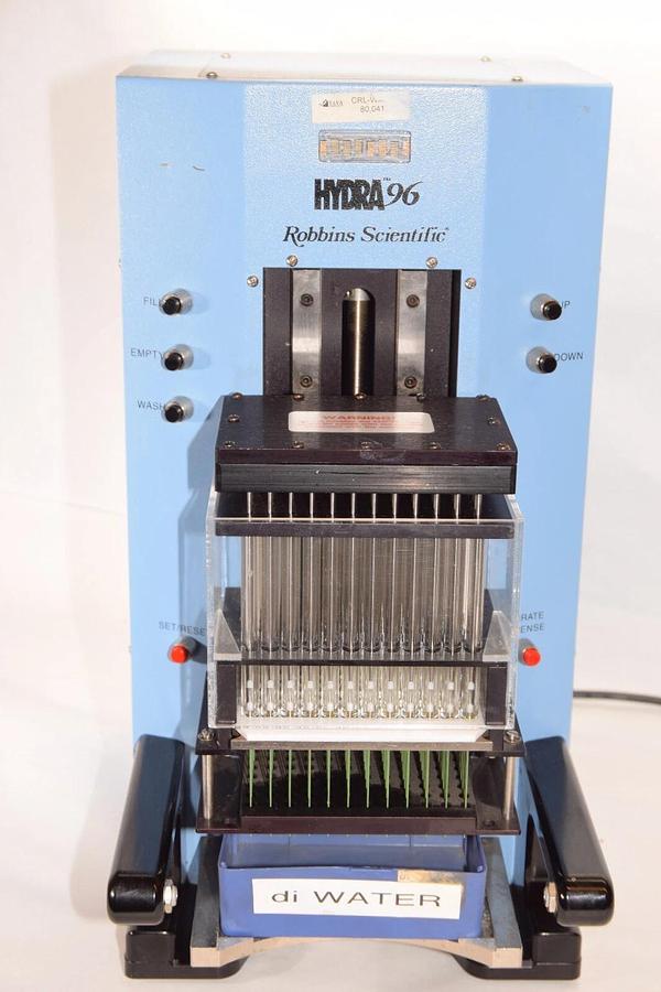 Used ROBBINS SCIENTIFIC Hydra96 115V 60H 240W Liquid Handler System