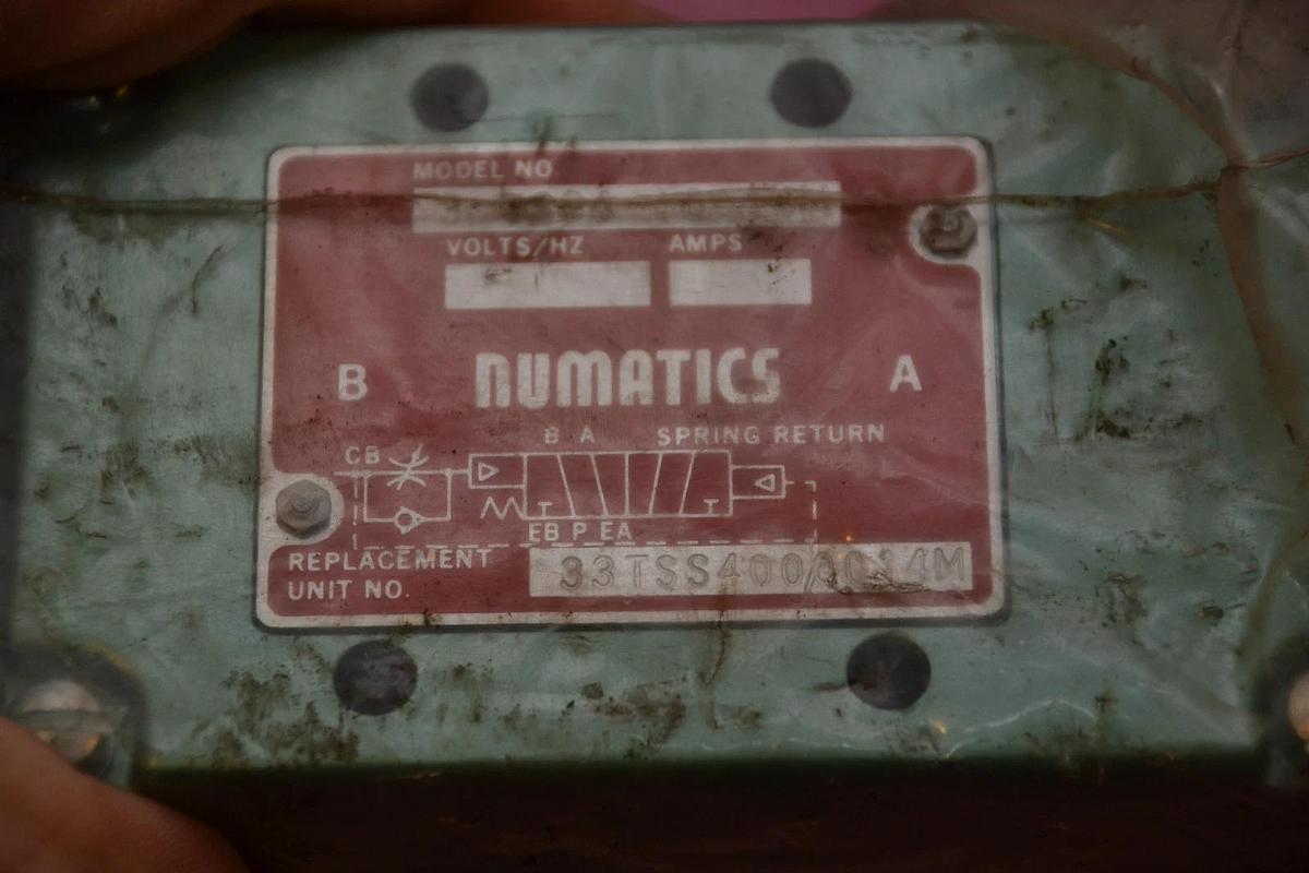 NUMATICS VALVE 3TSS4 0014M 3TSS40014M 33TSS4000014M NEW