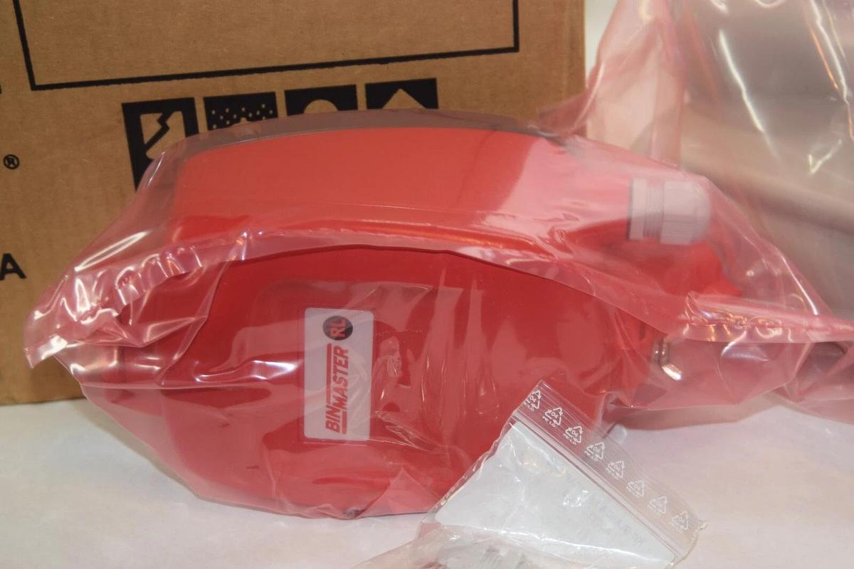 (NEW) BINMASTER 730-0646 RL Level Sensor 1/2" Type RL2000