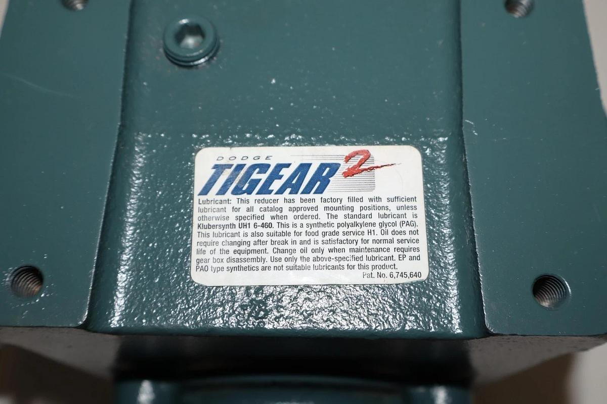Refurbished Dodge Tigear Gear Box Speed Reducer 17Q15R56 1.27hp 1750rpm 7/8" Shft 15:1 Ratio