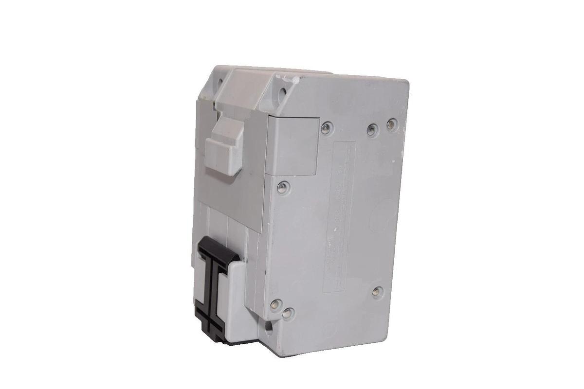 Used Carlingswitch 20A SmartGuard Circuit Breaker 20 Amp PDB-B-24-620-E-1A3-1-C
