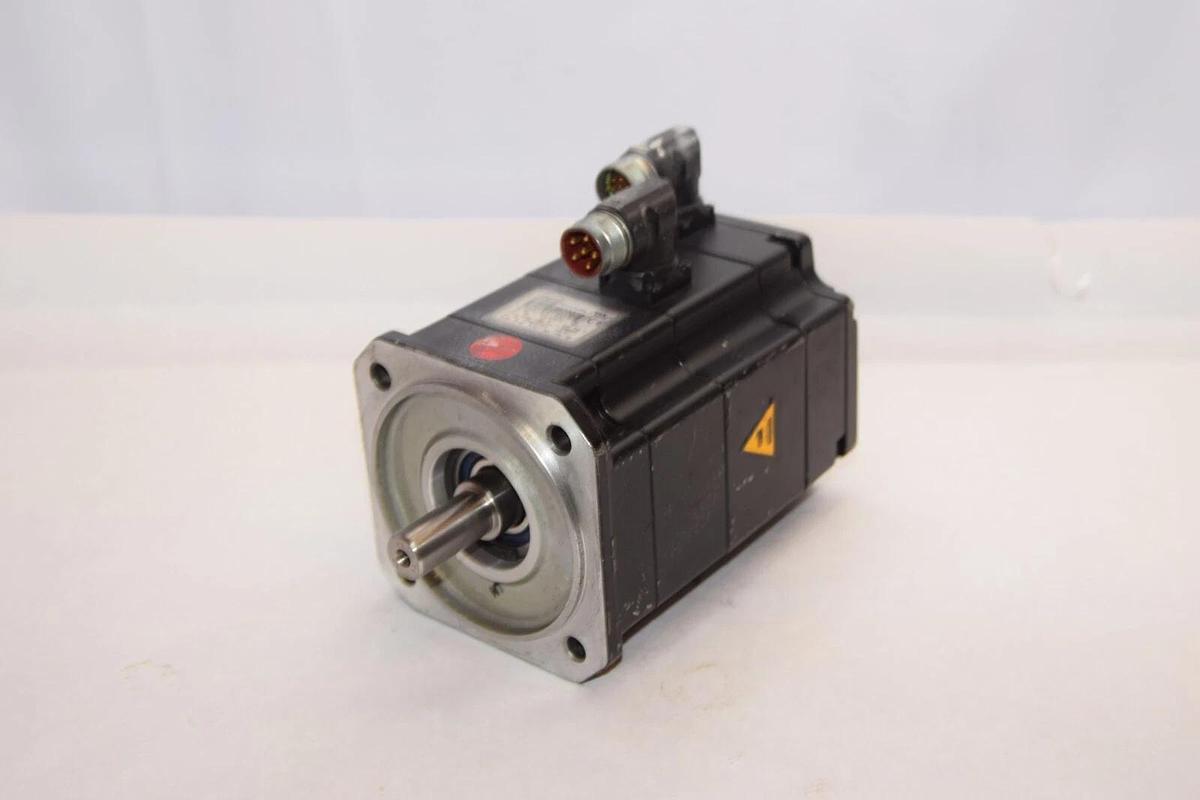 Used KUKA 1FK7060-5AF71-1YY3-Z 1.5kw 3.7A 3000/7200min Servo Motor