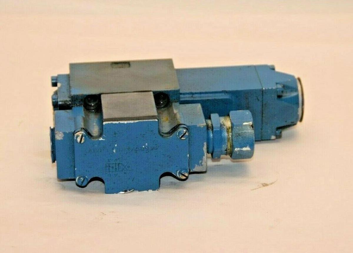 Used Rexroth Valve 4WE6D52/AW120-60N9DAV 4WE6D52AW12060N9DAV