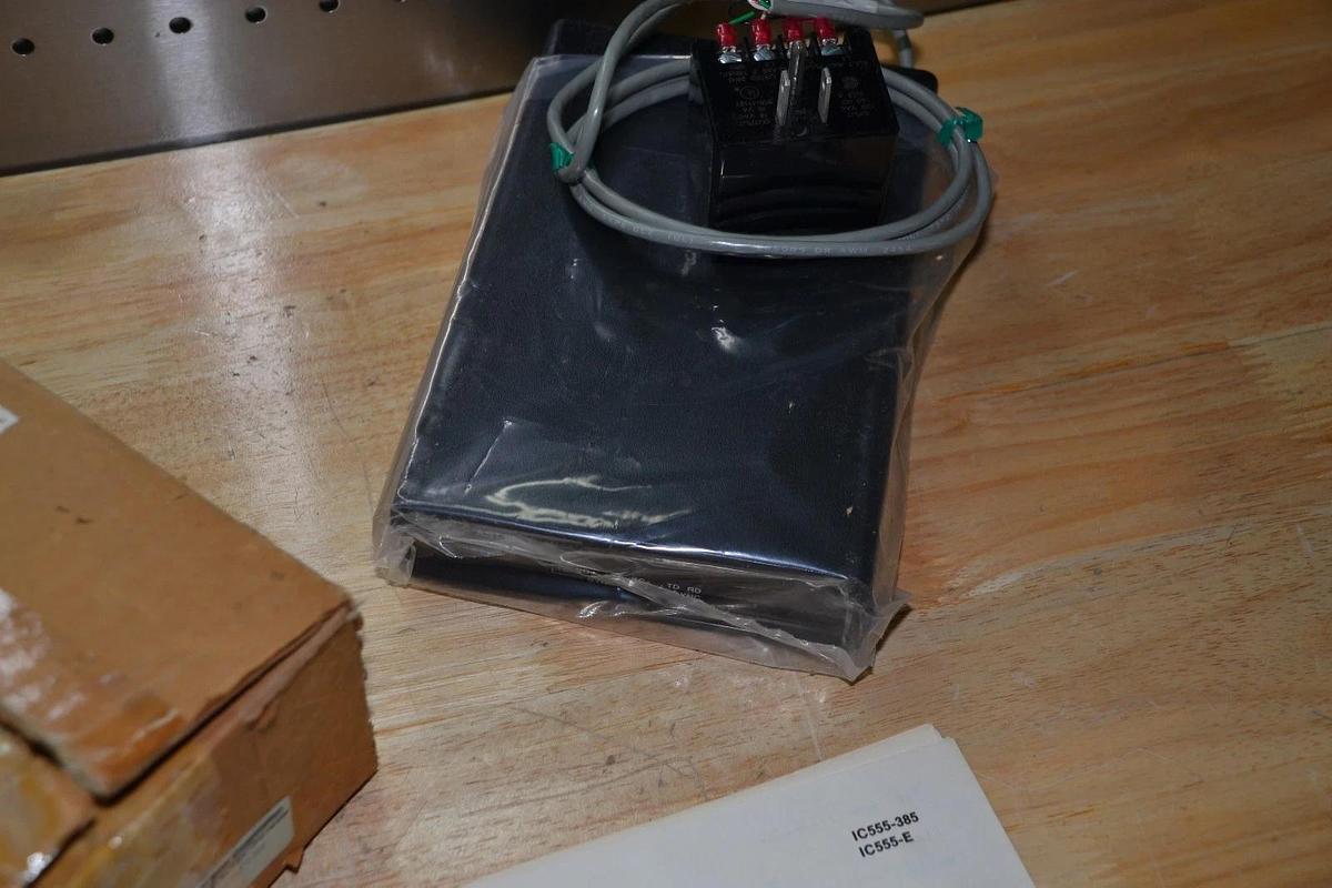 BLACK BOX CORPORATION ASI-III  IC555B POWER SUPPLY NEW