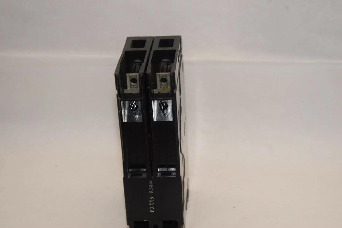 Used ITE E22B020 20A 20 Amp 20 A 240Vac 2P Type E2-A Circuit Breaker