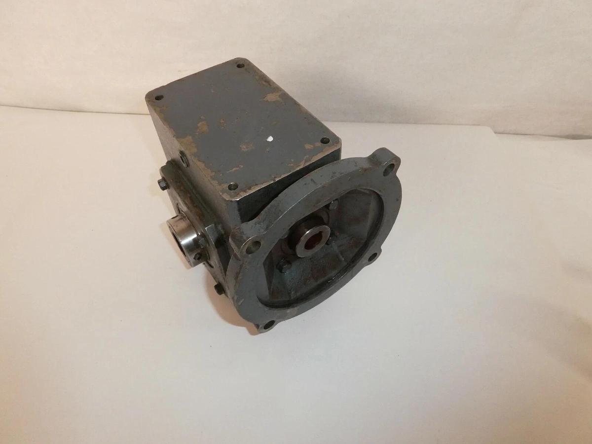 Used FALK 206WBQM1 15:1 Ratio 56 Motor Frame 1.58HP 1" / 5/8" Worm Gear Reducer