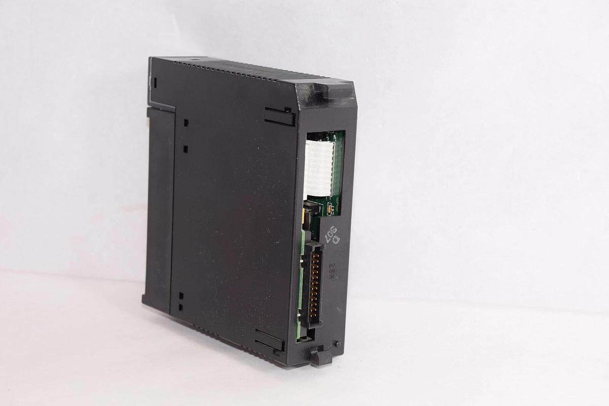 Used GE FANUC High Density Input Analog Module IC693ALG223C 16pt Current