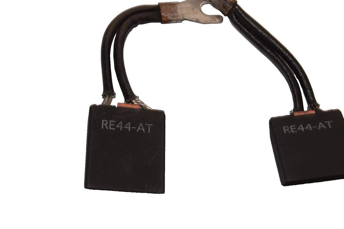 Reliance RE44-AT , 1-1/2" x 1-1/4" x 3/8" Carbon Motor Brush  (New - Lot of 2)
