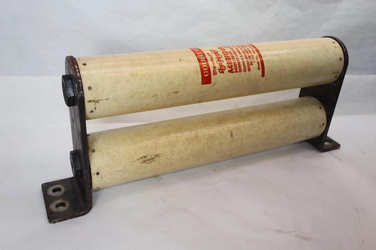 Used GOULD SHAWMUT AMP-TRAP A480R24R-1AB 24R Mounting Back Up Fuse