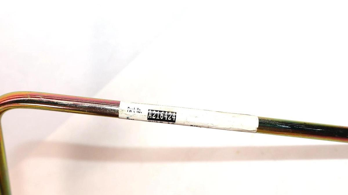 (NEW) DAEWOO HEAVY INDUSTRIES A216424 RH Forklift Tube Assembly