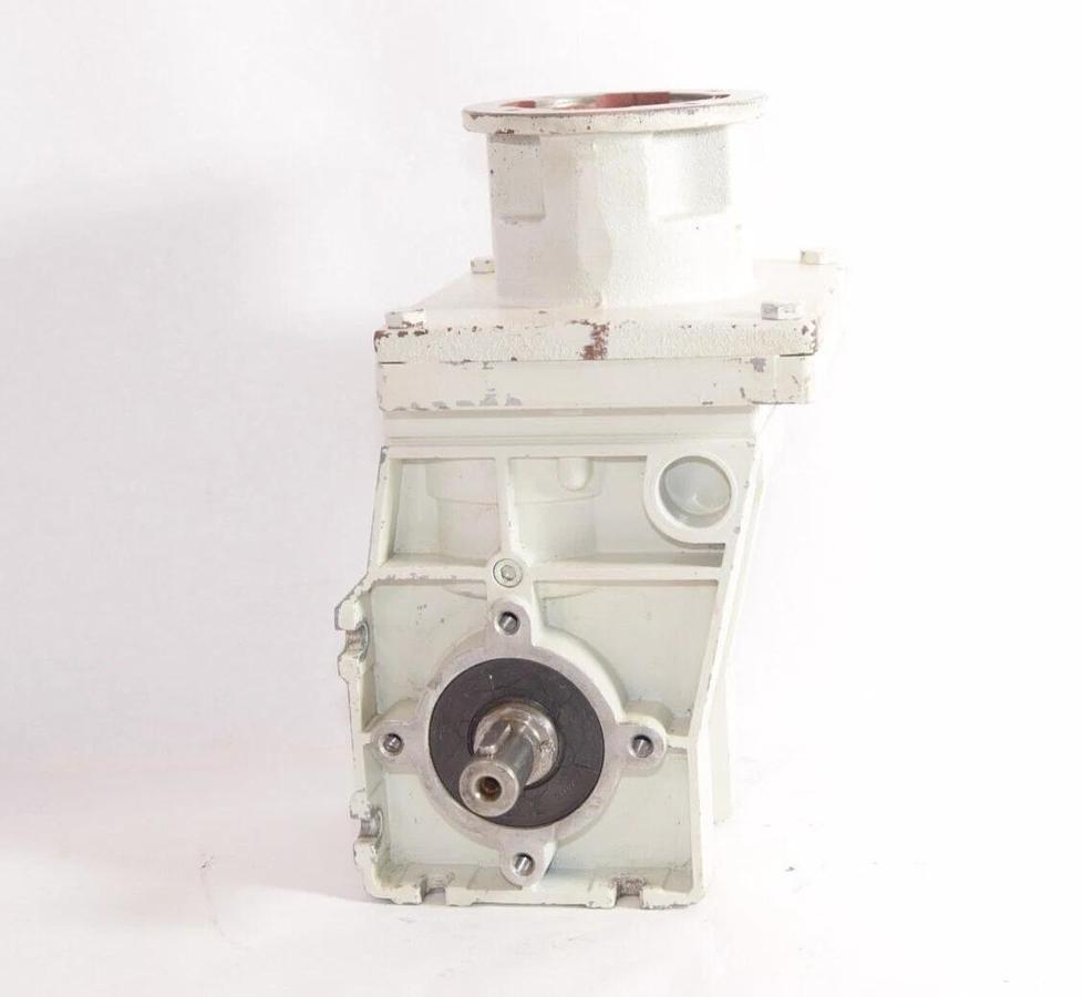 Used LENZE GKR04-2N VBR 1B 3 A GKR04-2N VBR1B3A Gear Motor