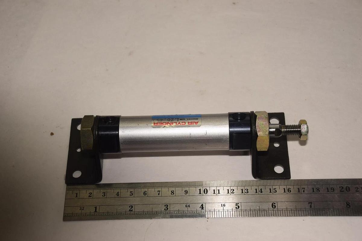 SMC CML20.45 1.5" STROKE 25/64" BORE AIR PNEUMATIC CYLINDER NEW