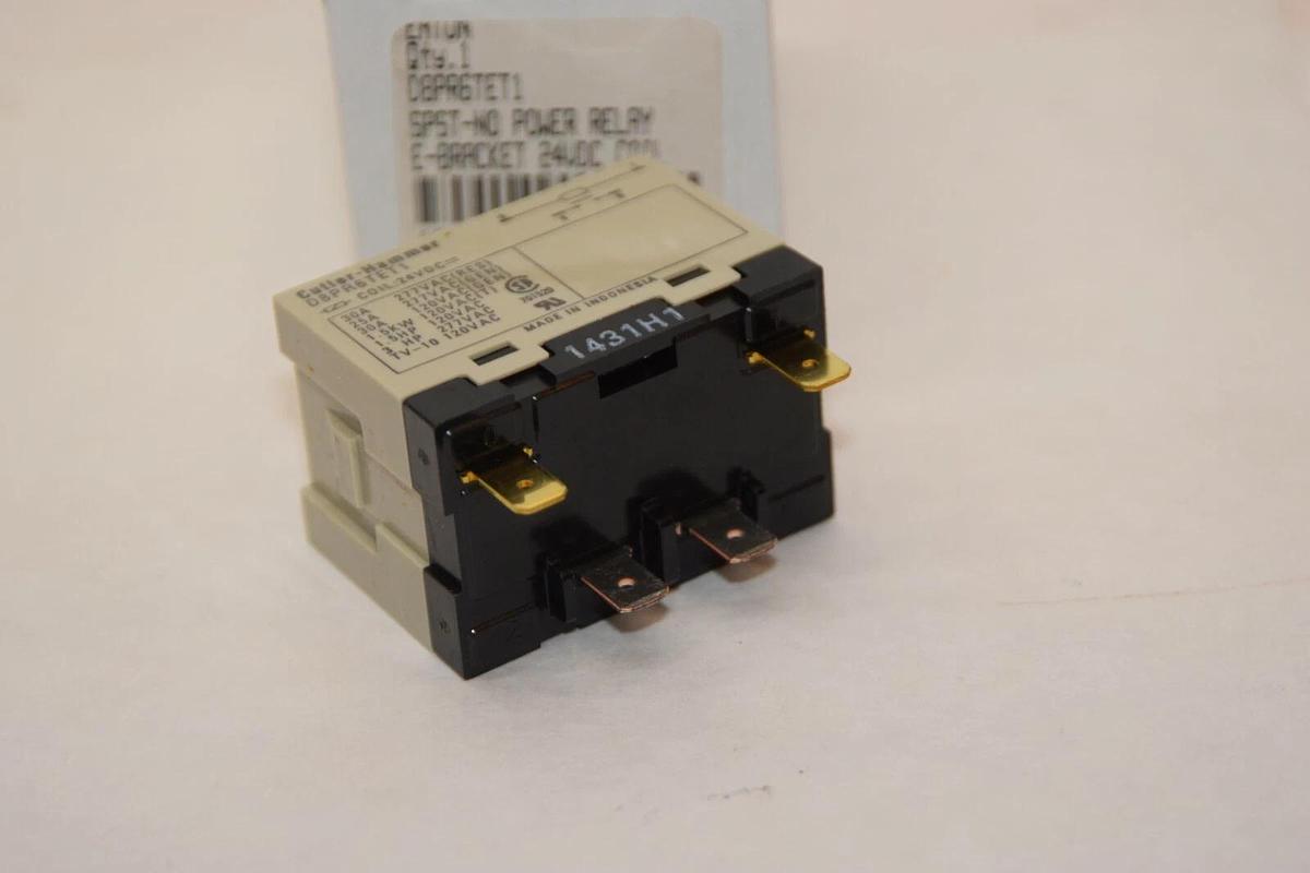 (NEW) CUTLER HAMMER D8PR6TET1 24Vdc Coil Relay