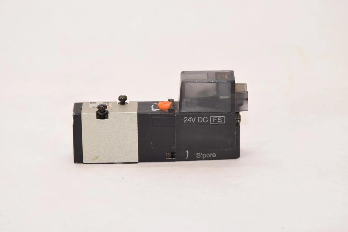 Used SMC VZ314M-5M0Z8 24Vdc Solenoid Base Mount Valve
