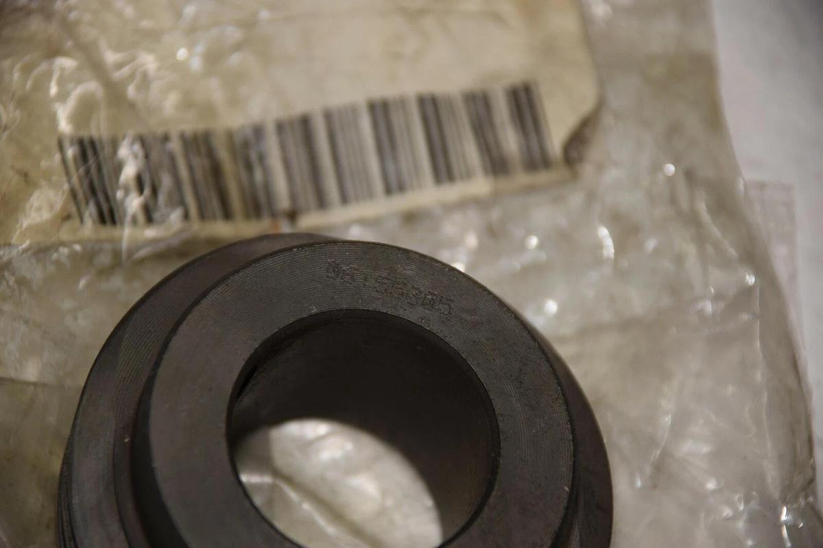 KBA 06155305 GEAR WORM NEW