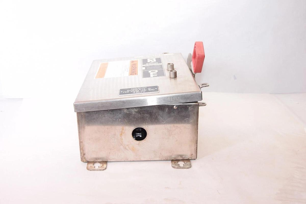 Used GE GENERAL ELECTRIC TH3361SS316 Model 1 30A Amp 600V Safety Switch W/ 20Amp Fuse