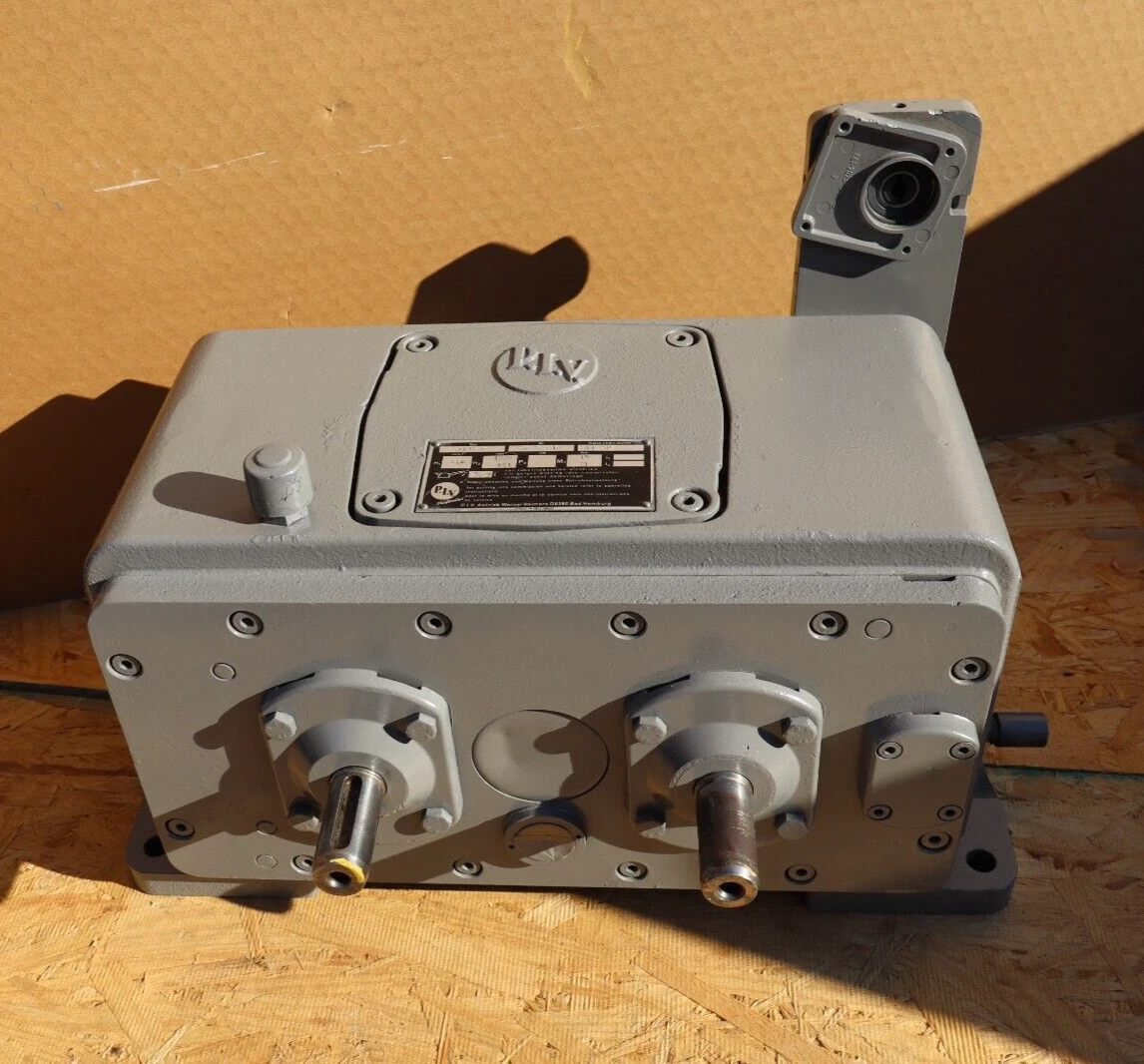 P.I.V. Stufenlos Gearbox A13-Kr 576976G10 576976 G10 A3 24v 15/21Nm (REFURB)
