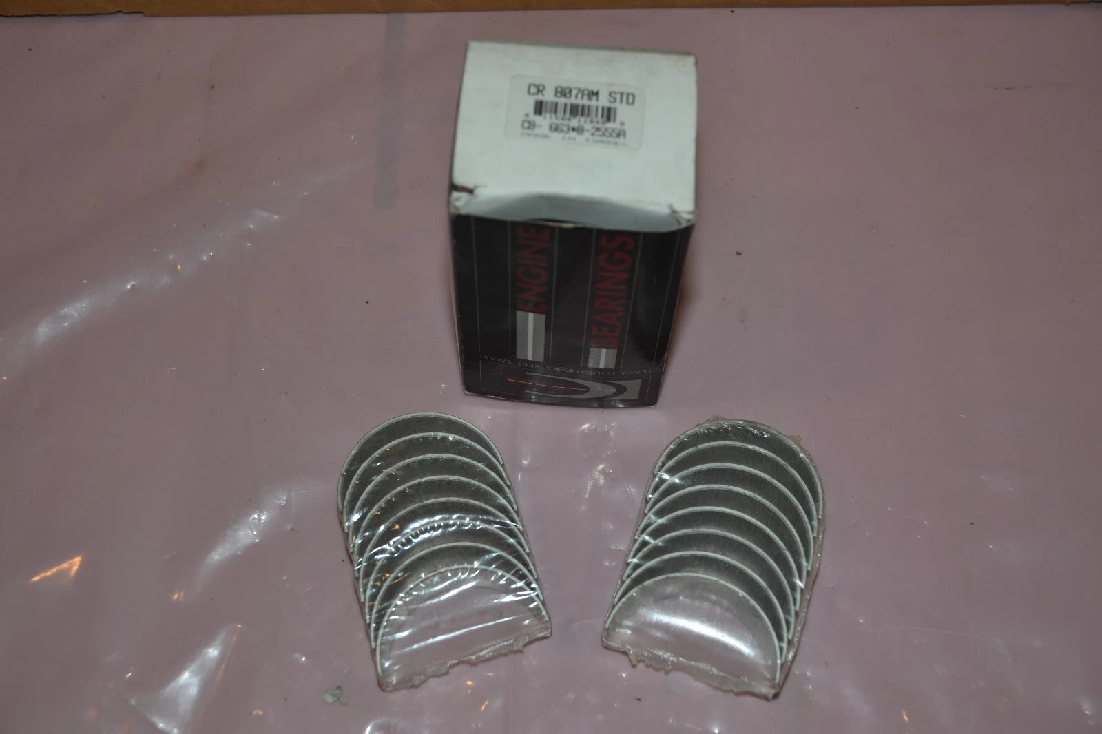 ENGINE SMALL BLOCK ROD BEARINGS CHEVY CONNECTING BEARINGS CR 807AM STD NEW