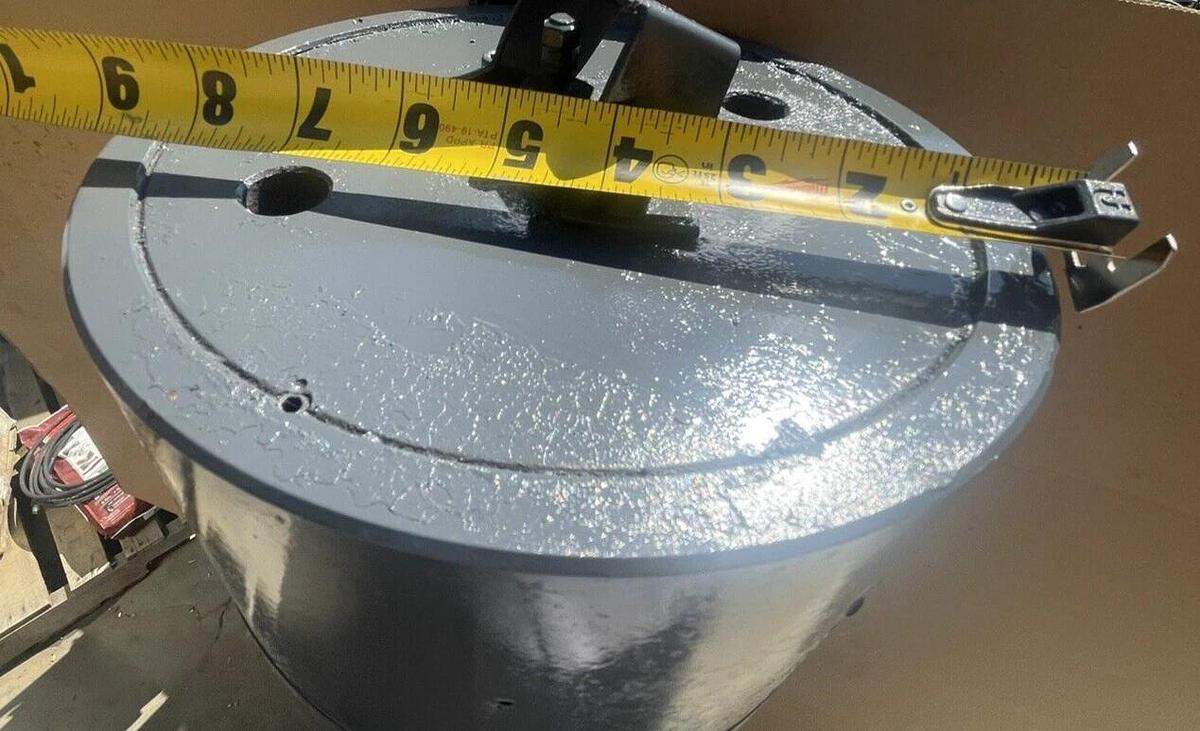 Used Large industrial hyd. Accumulator, Hydraulic Accumulators, 55" x 9"