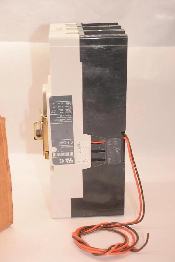 (NEW) EATON HMCP250A5CL04T26 250A 250 Amp 3P Series C Circuit Breaker