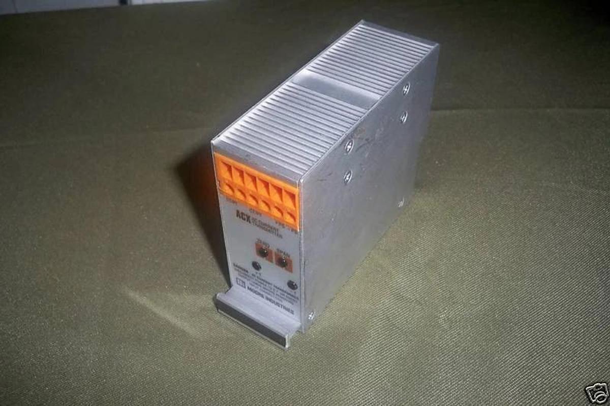 Used Moore ACX AC Transmitter ACX/0-5A/4-20MA/12-42DC-EM-FA