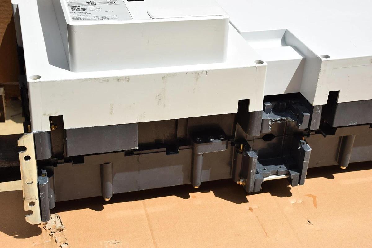 Used EATON Magnum SB SBSC5N Low Volt AC Circ Breaker SBSC5N3HEA 5000 Amp 5000A AS IS