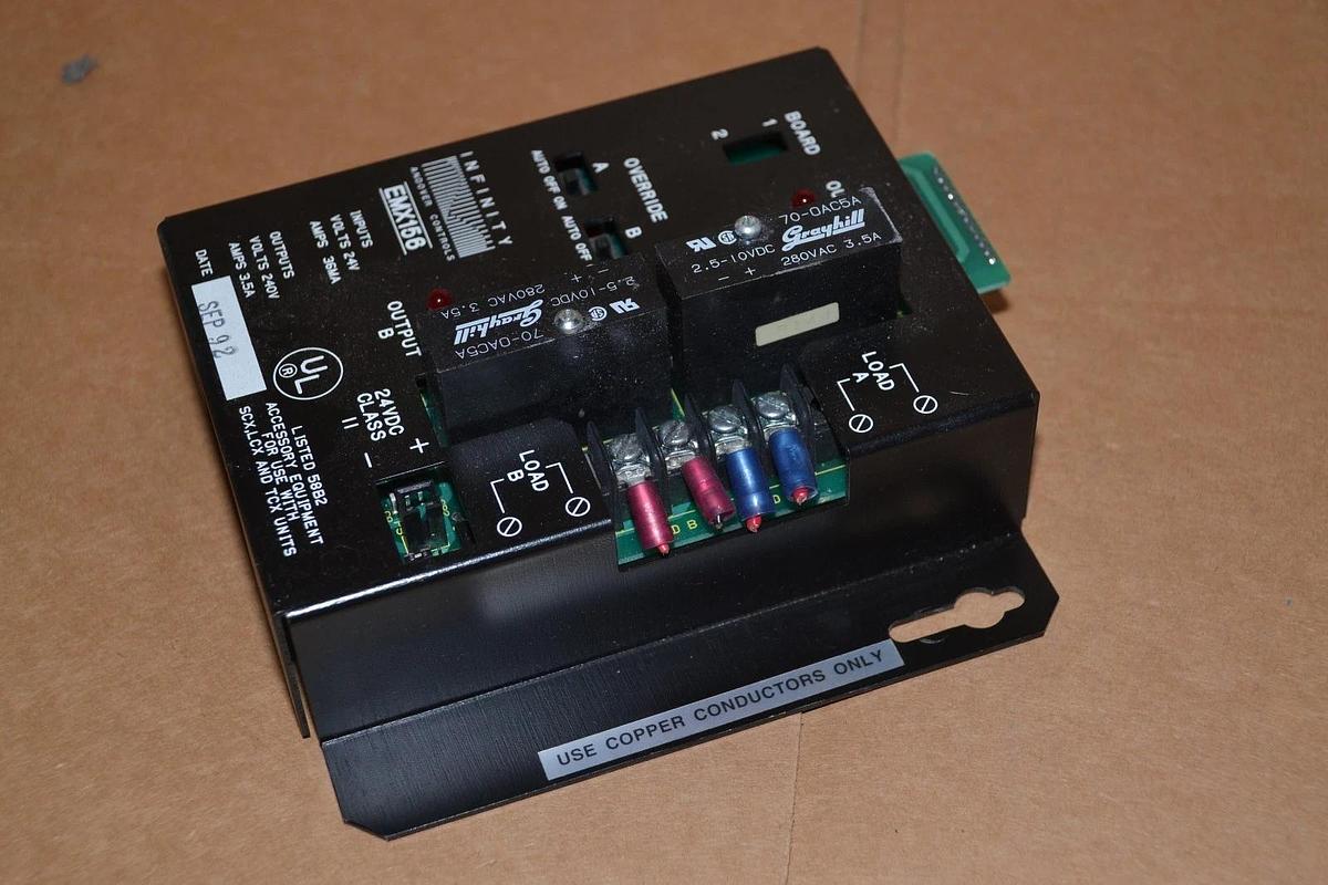 Used INFINITY EMX156 240V 3.5A 4960000136 OUTPUT BOARD