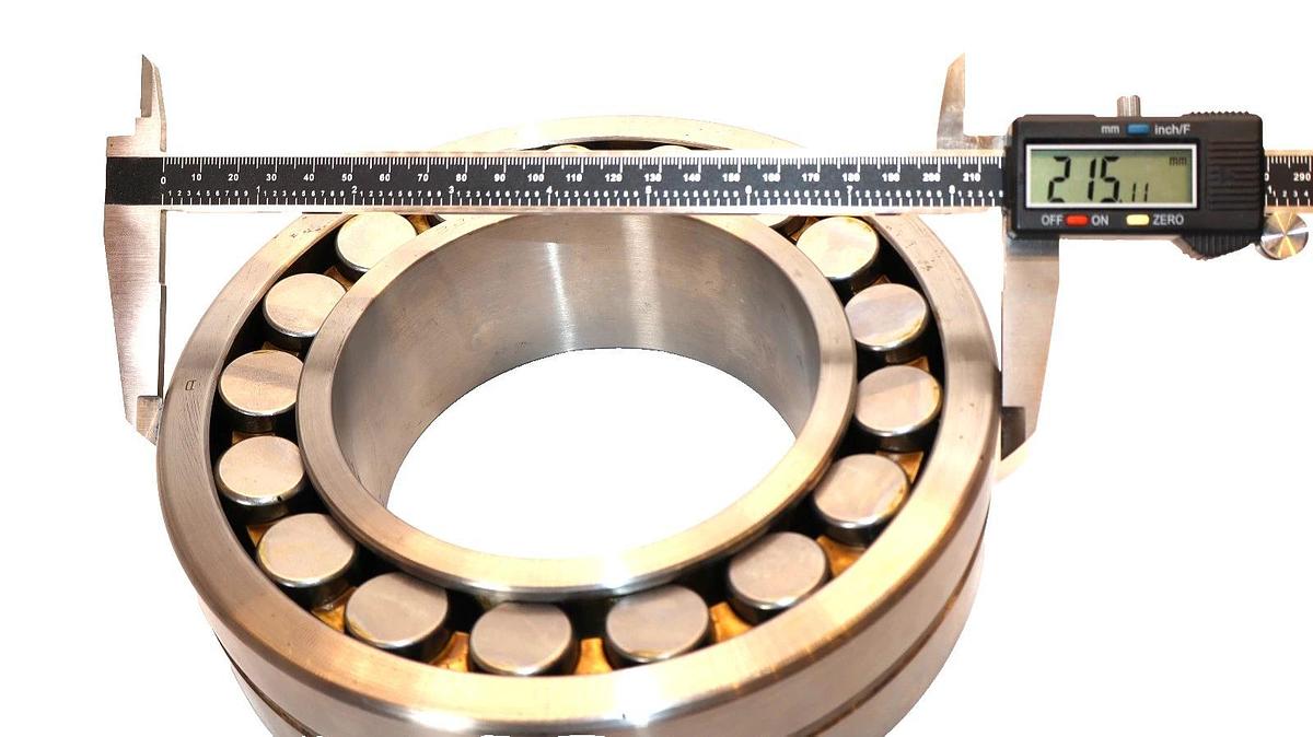22224 Spherical Roller Bearing  (New)