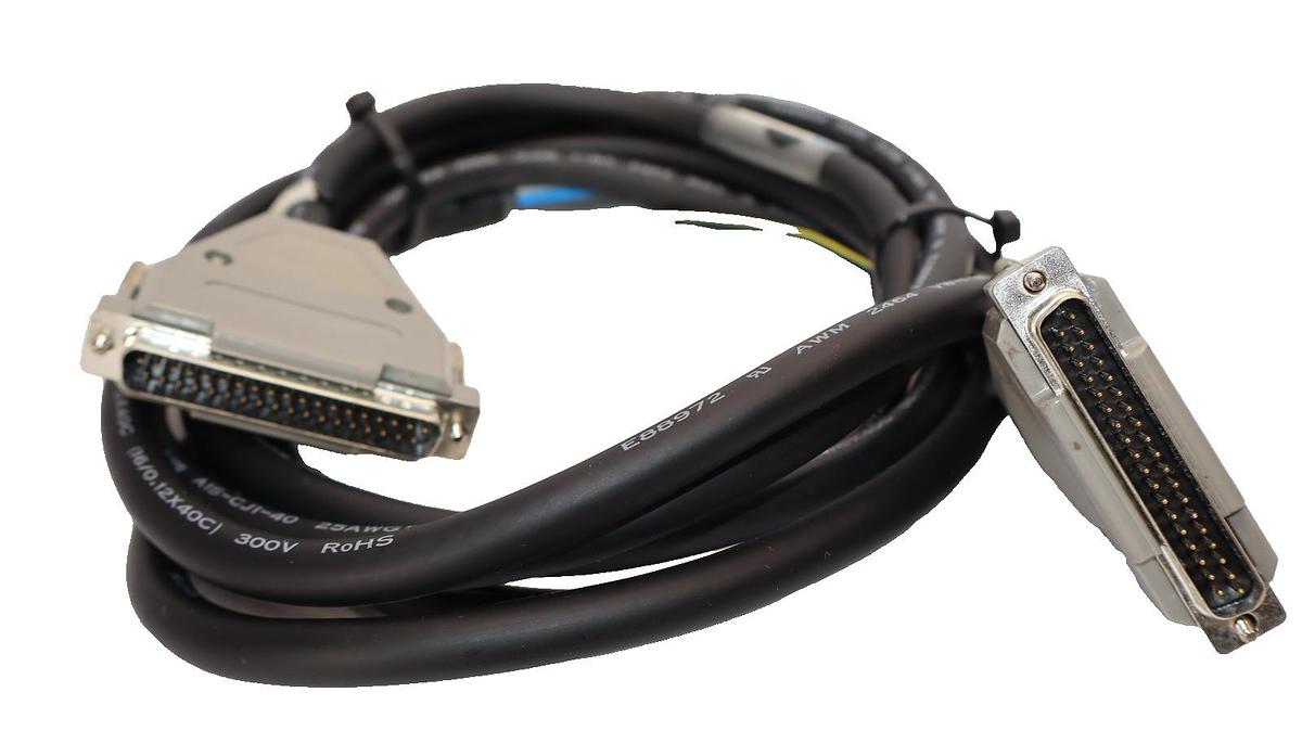 Used Bore CJ1-DB300DB-37CG PLC Cable Assembly