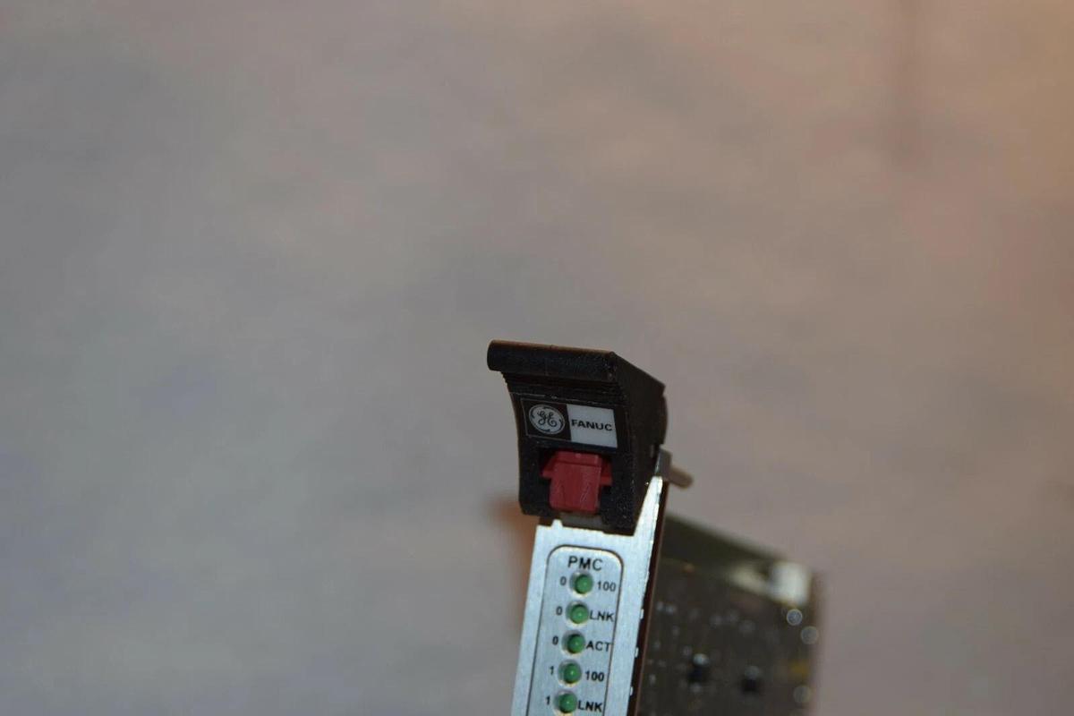 Used GE SUN MICROSYSTEMS CARRIER CARD PMC CP238N CC 109607929 PMC15BA 14-3090C00