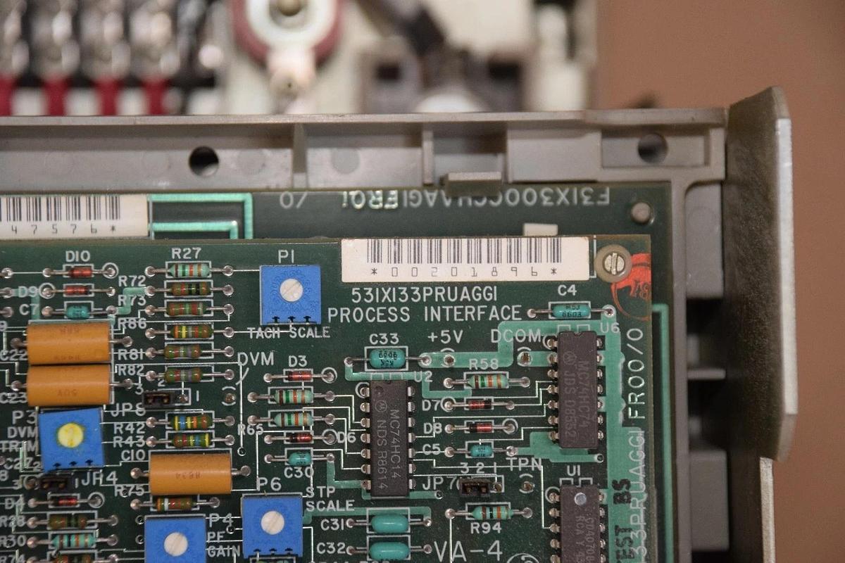 Used GE GENERAL ELECTRIC DC-300 Adjustable speed drive 5HP 5 HP 7VXAS057CD02