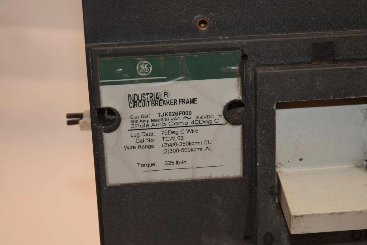 Used GE GENERAL ELECTRIC Circuit Breaker TJK626F000 2P 600A Frame W/ 500A Mag Trip