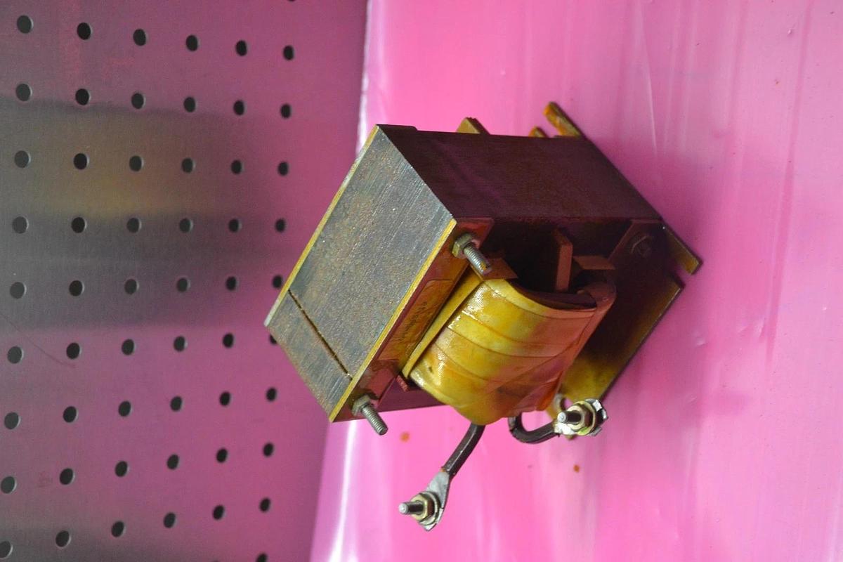 Used Eaton MTE CORP. TRANSFORMER 64-865-10