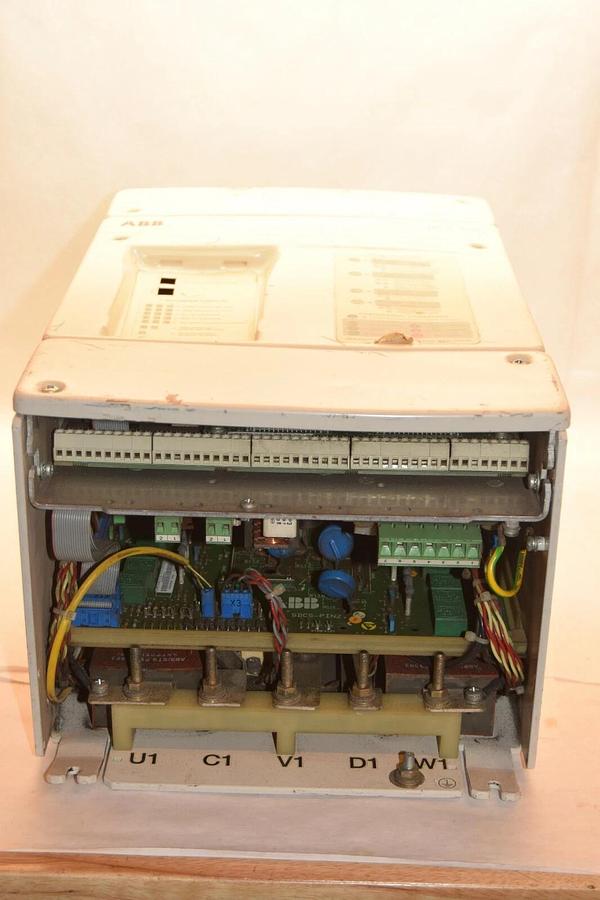 Used ABB ASEA DCS5020100-51-2102100 500V 520Vdc  DCS502-0100-51-2100000