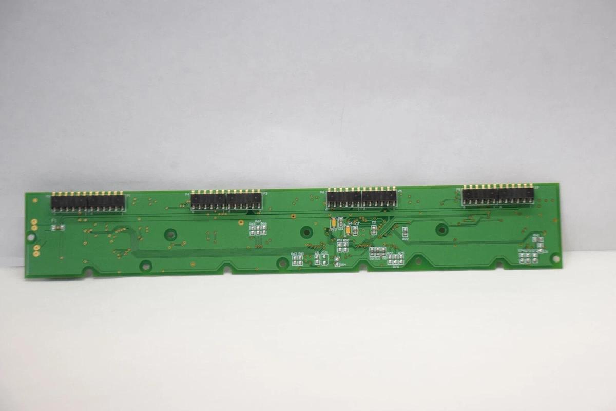 Used PARATA SYSTEMS 320-008F , RF321-0008F-02 L14112090 Connection Circuit Board