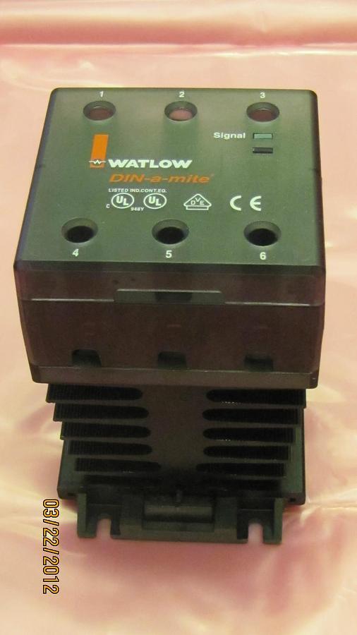 Used WATLOW CONTROLS DIN-A-MITE DB3C-1560-C000 DB3C 1560 C000 DB3C1560C000