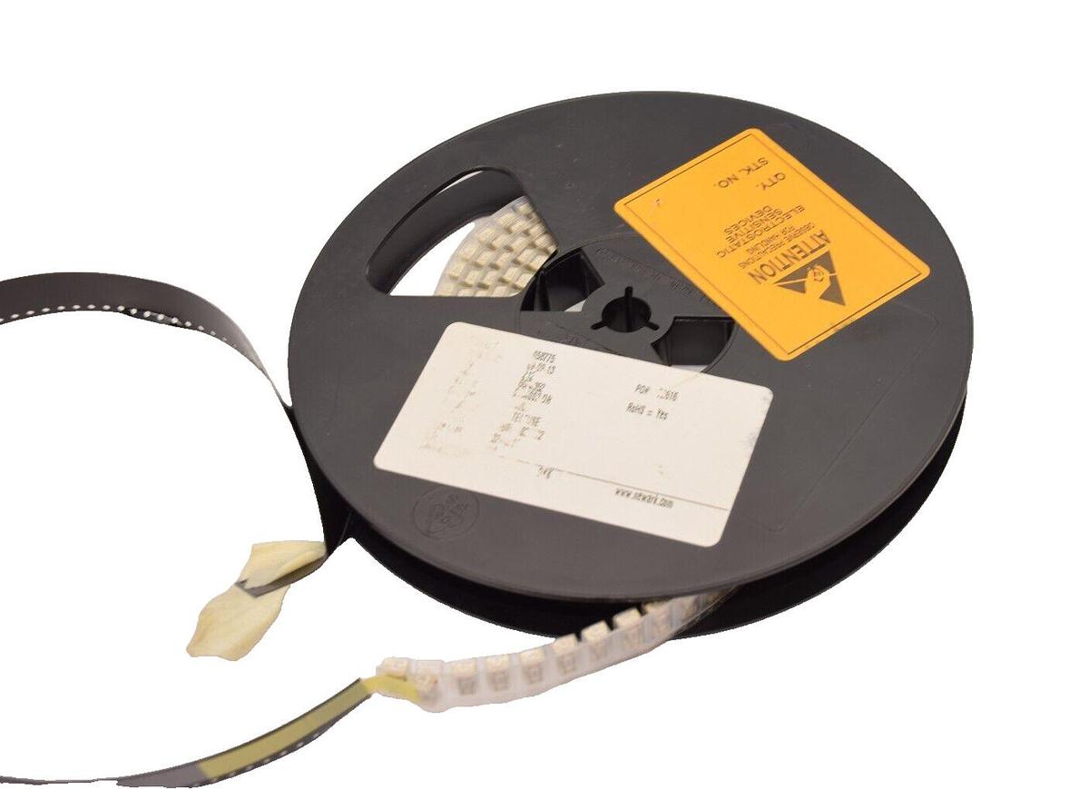 (NEW - Lot of 212) LITTEL FUSE 0154003DR , 0154003.DR , 154003 3A Amp Fuse