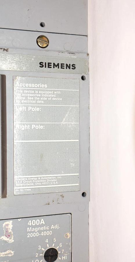 Used Siemens I-T-E Sentron Circuit Breaker CJD63B400 400A 400 Amp 3p w/ 400A Adj Trip