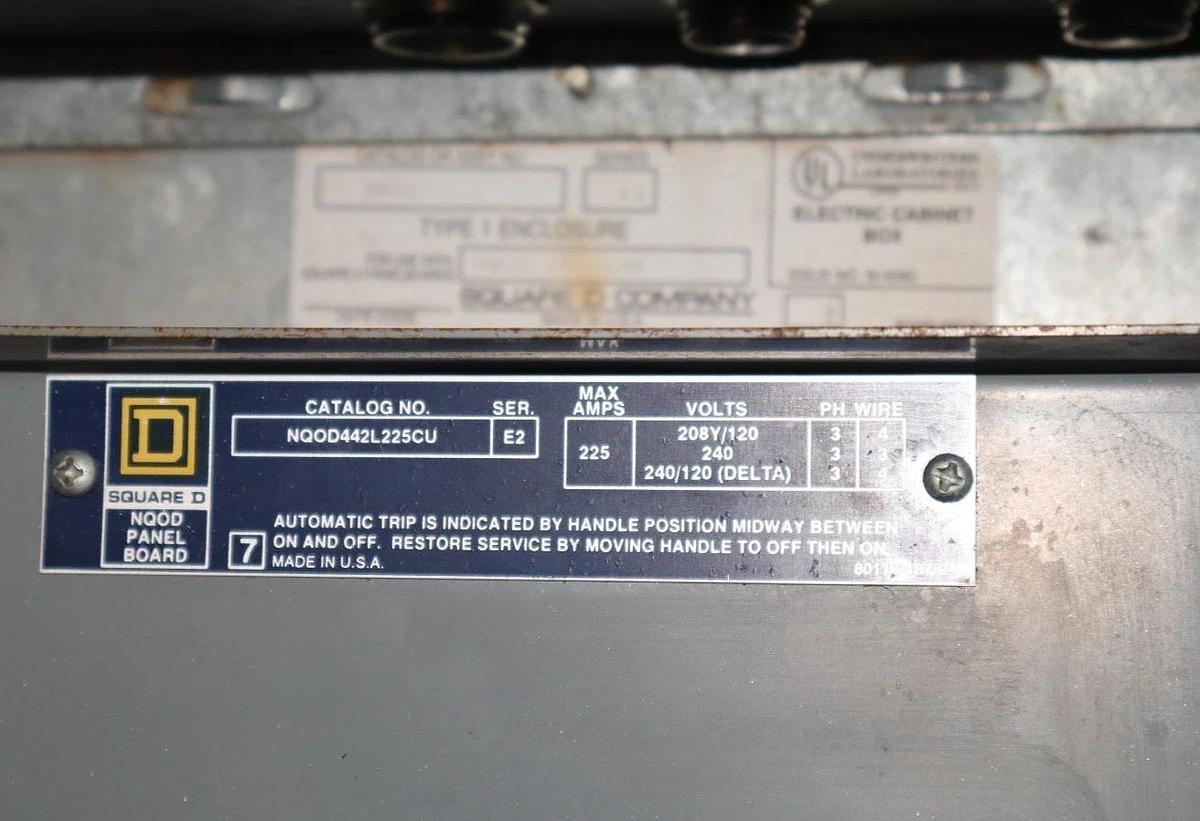 Used Square D Electric Panelboard NQOD442L225CU 225A 200A MAIN 208y/120v 3ph 4w