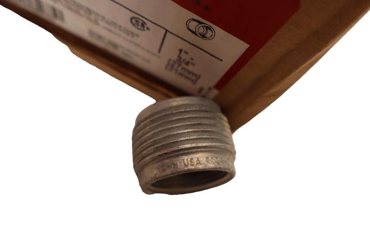 Eaton RE32 1" - 3/4" Conduit Hub Reducer (New - Box of 24)