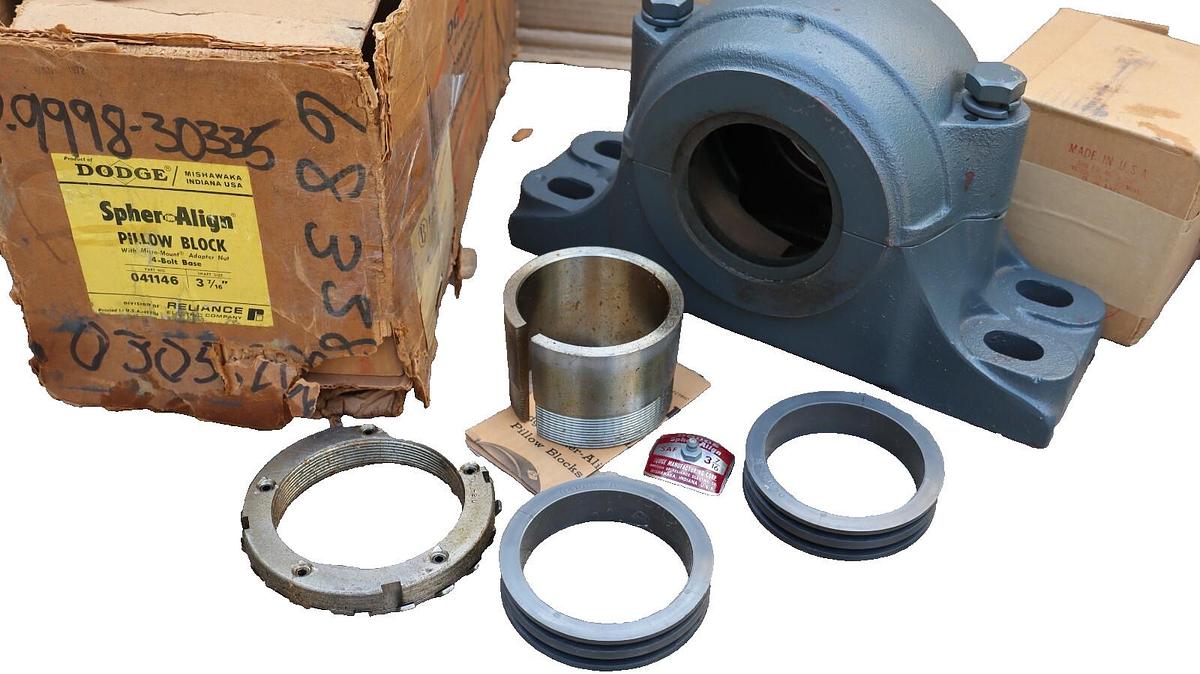 Dodge Reliance Spher Align Pillow Block Bearing Housing 041146 SAF 3-7/16" NOS