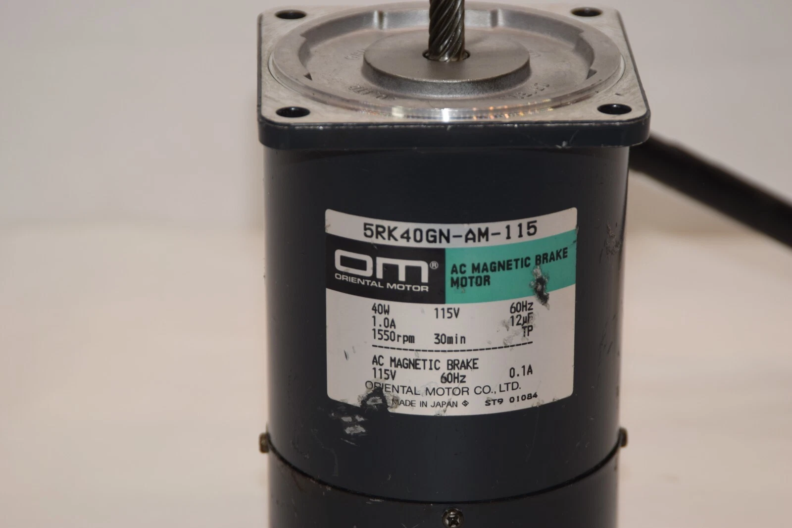 Used ORIENTAL MOTOR CO. LTD 5RK40GN-AM-115 40W 115V 60Hz 1550rpm Magnetic Brake Motor