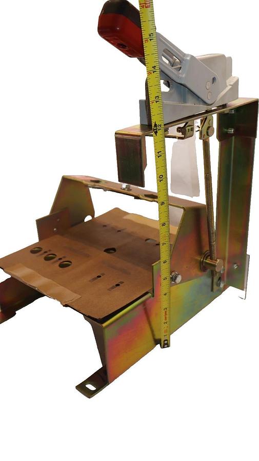 Used Firetrol Inc. Quick Disconnect Mechanism For SELA36A10150 Circuit Breaker