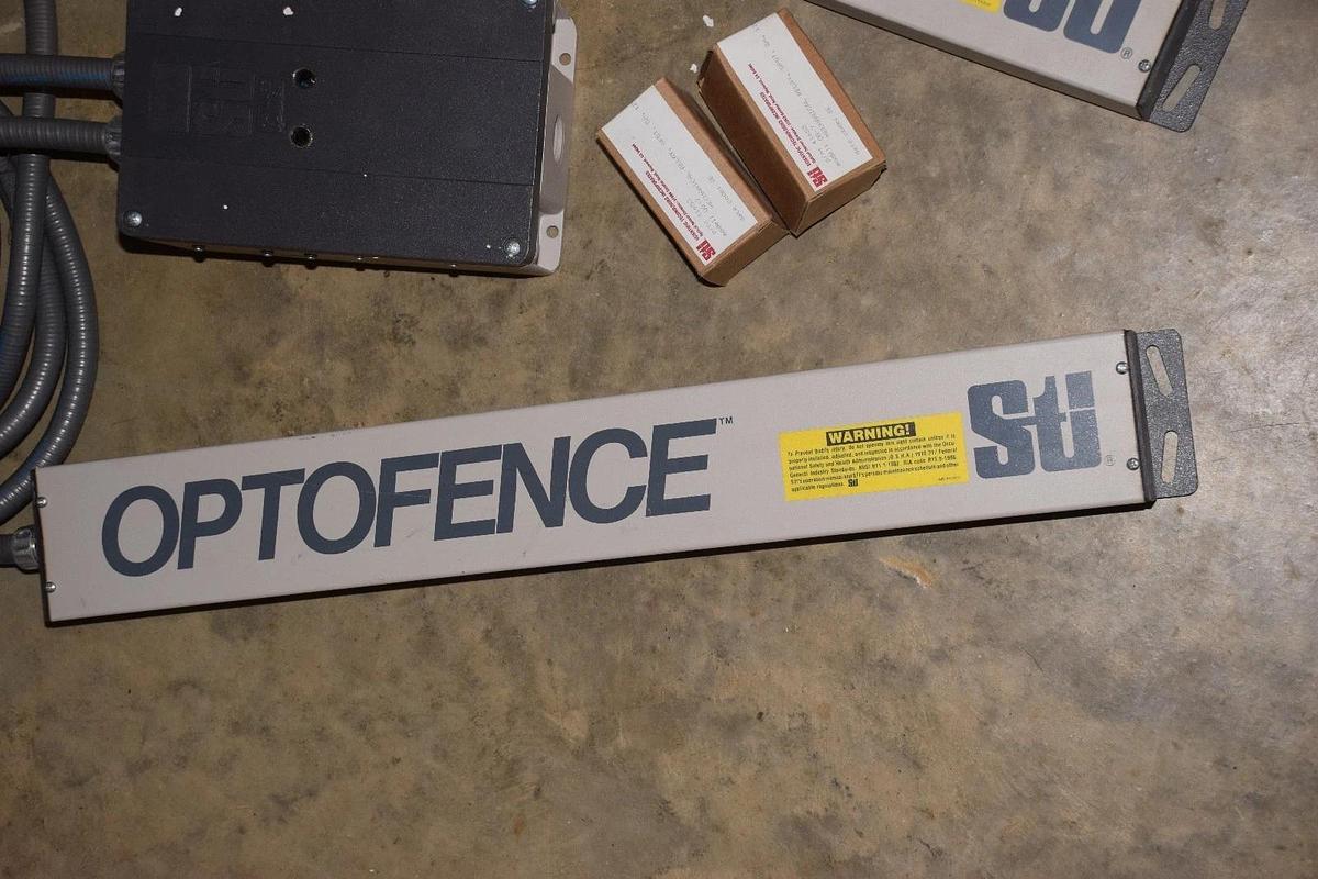 STI Optofence Light Curtain Set OF4020-1.5 41050-14 Reciver Transmitter (New)