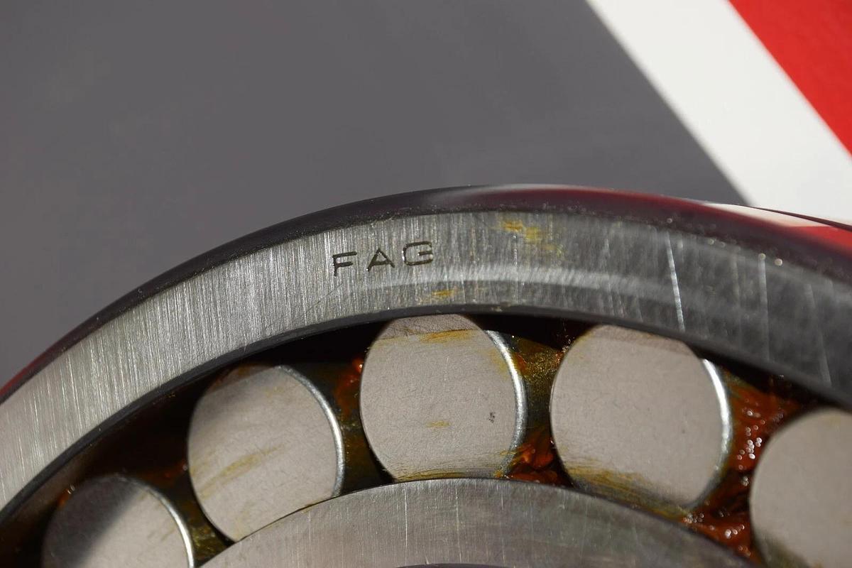 (New) FAG 22238 KC3 spherical roller bearing 22238KC3