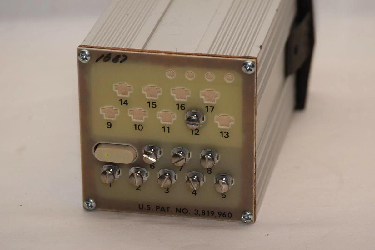 (NEW) OMEGA 49 K-0-600F Proportioning Controller 0-600 Degree USA