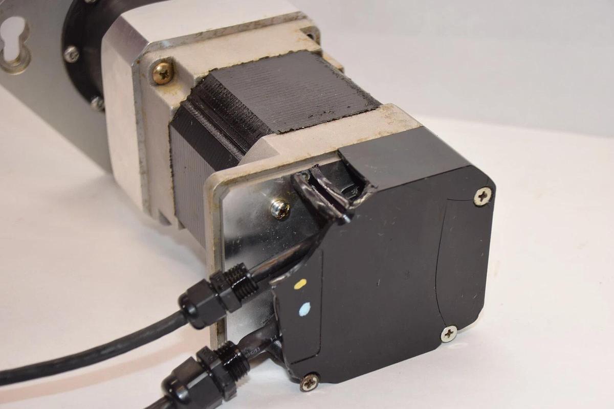 Used Neugart Gearbox 100275343 w/ Motor Ametek Pittman EC083A-40C0-A07 ? READ